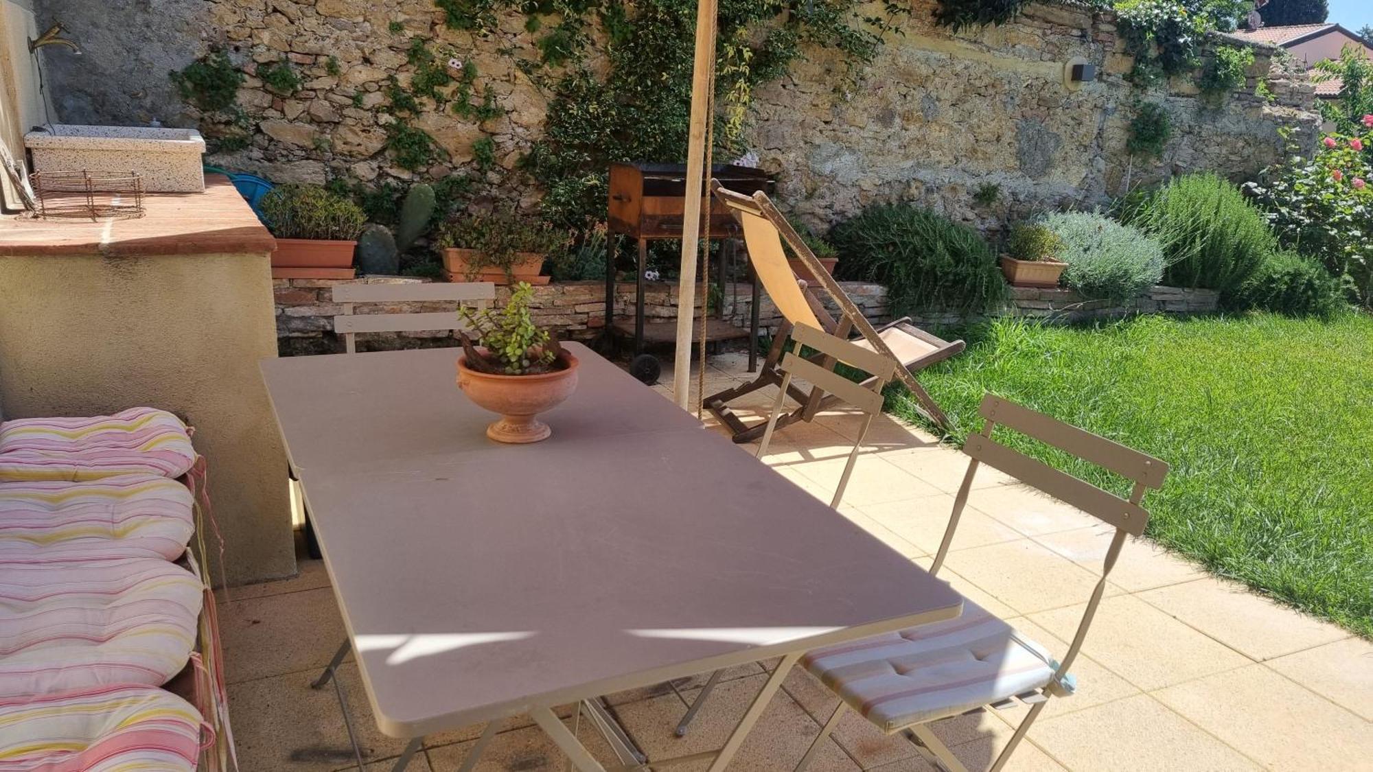 Il Piccino 29, Esperienza Romantica In Borgo.... Монтескудайо Екстериор снимка
