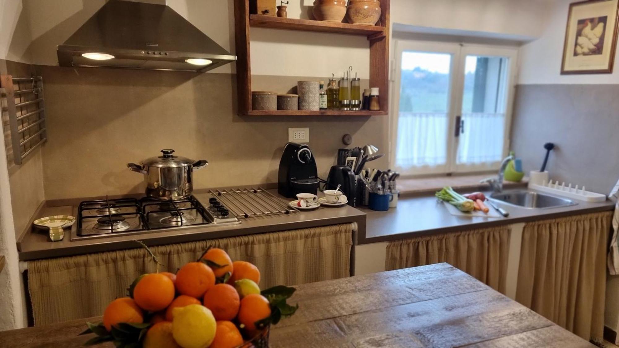 Il Piccino 29, Esperienza Romantica In Borgo.... Монтескудайо Екстериор снимка